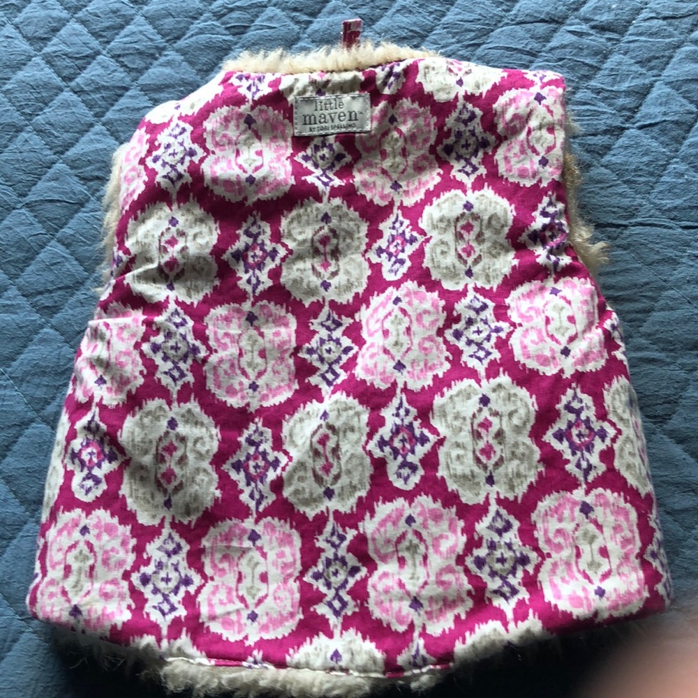 ❤️3X20 TORI SPELLING FURRY REVERSIBLE VEST | 3 - Picture 6 of 8